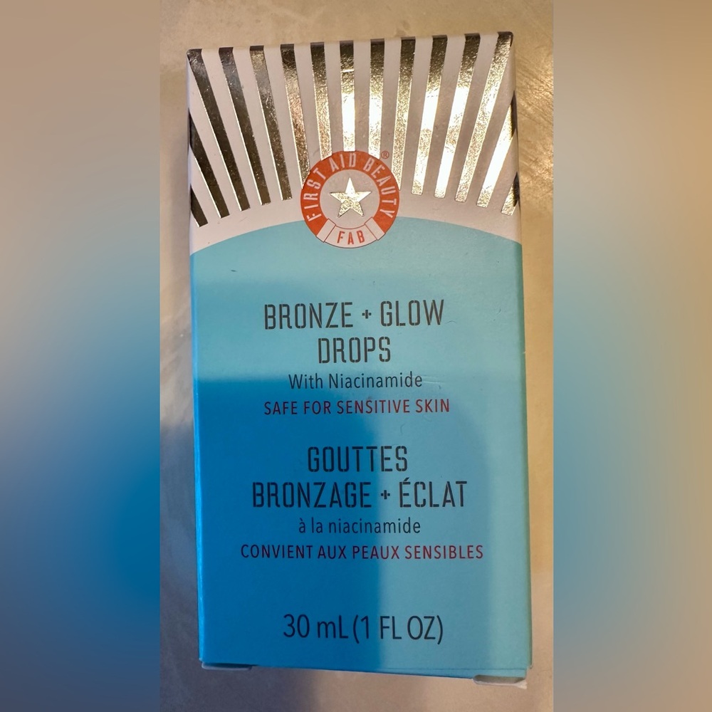 First Aid Beauty Bronze + Glow Drops